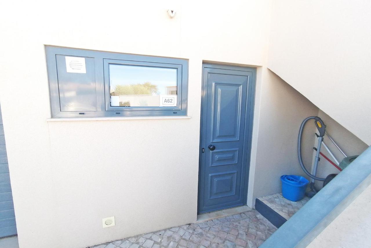 A62 - Cul De Sac Apartment In Lagos Exterior photo